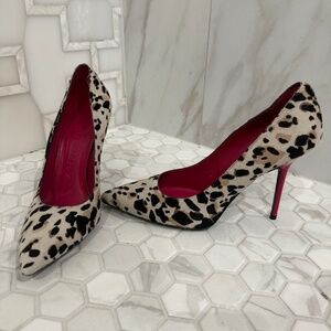Burberry Leopard Print Calf Hair Leather Hillington Pumps 40.5 (9.5 us)
